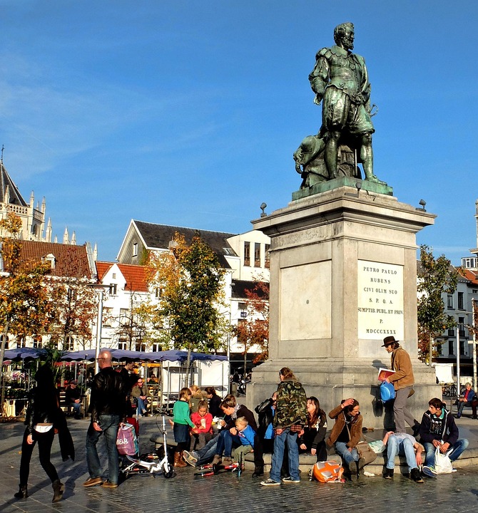 Estatua de Rubens en Groenplaats