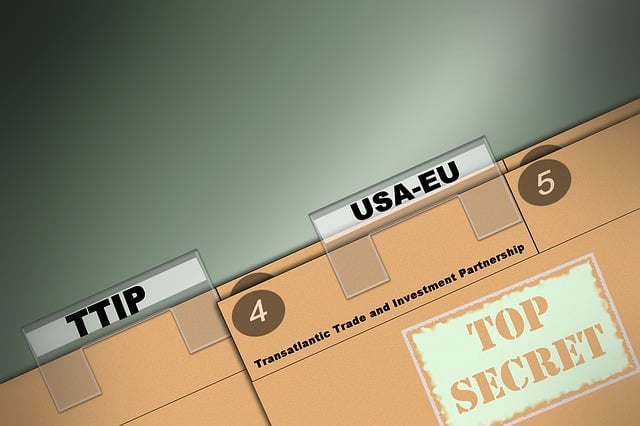 Free folder ttip europe illustration