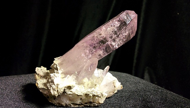 Free Amethyst Mineral photo and picture