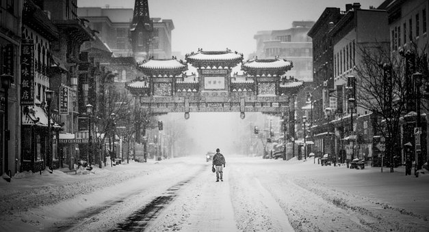 Snowzilla, Snestorm, Ensom Mand