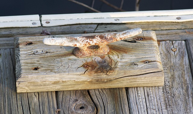 Free Boat Cleat Boat photo and picture