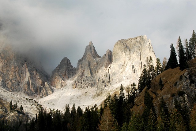 Free Mountains Winter photo and picture