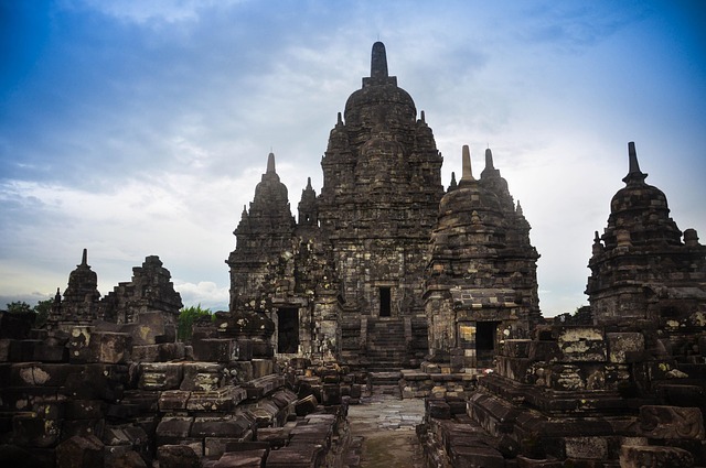 Free Temple Indonesia photo and picture