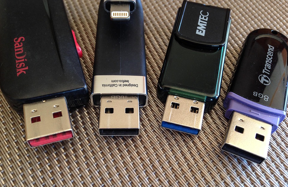 Unidades Flash Usb Memoria - Foto gratis en Pixabay - Pixabay