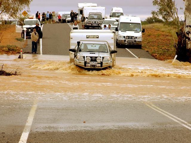 Free Car Caravan photo and picture