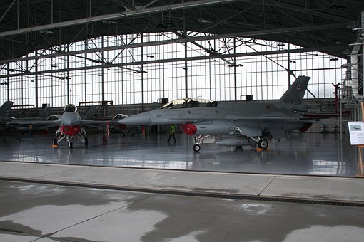 Hangar, Planul, Militare, Aeroportul