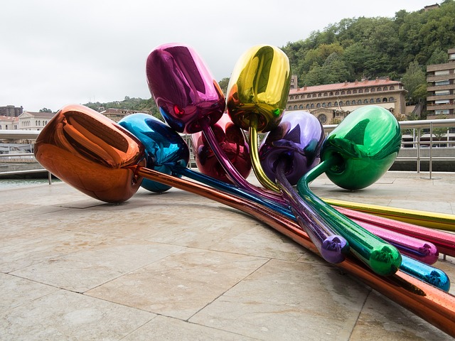 Free Bilbao Guggenheim photo and picture