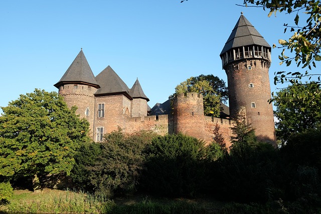 Free Castle Krefeld photo and picture
