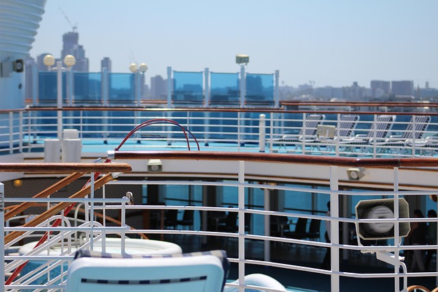 Free Boat Cruise photo and picture