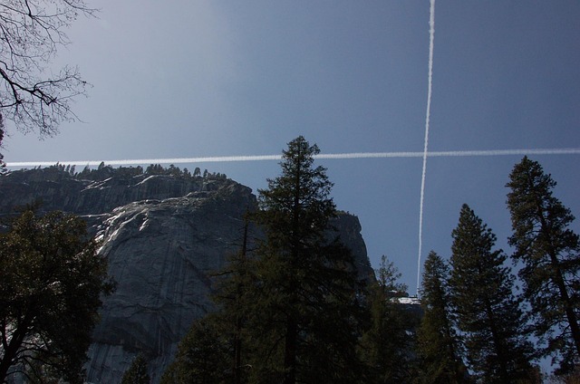 Free Contrails Sky photo and picture