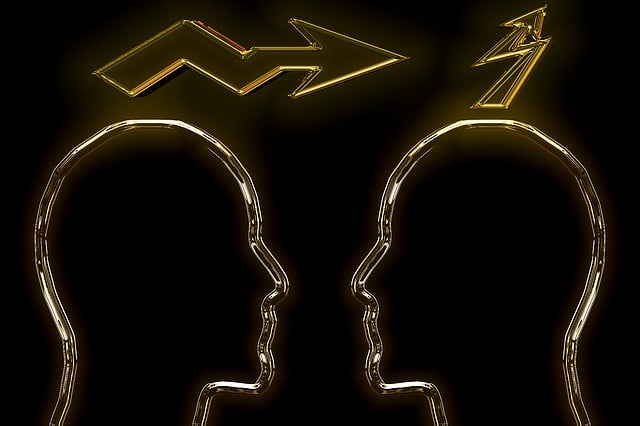 Free head gold arrow illustration