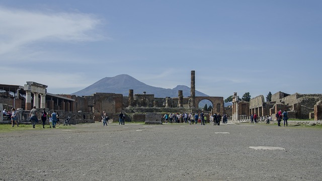 Pompeia, Praça Da Cidade, Vezuv