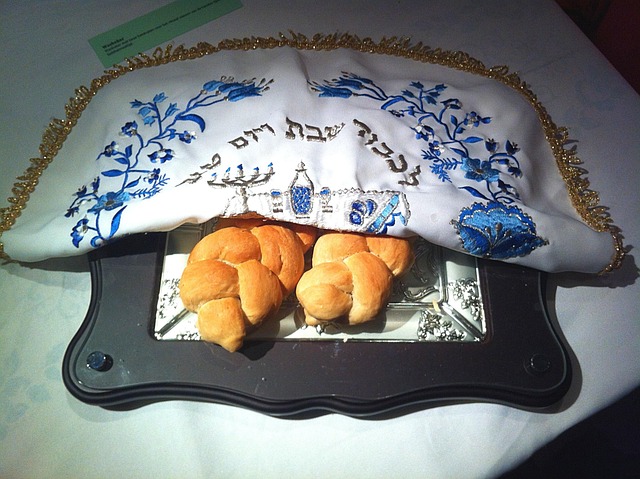 Free Challah Shabbat photo and picture
