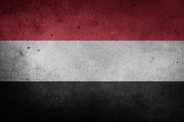 Free yemen flag grunge illustration