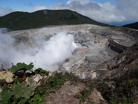 El Parque nacional Volcán Poás El Parque nacional Volcán Poás