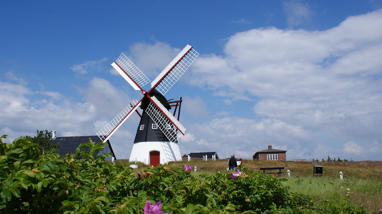 Windmill - free online jigsaw puzzle photo