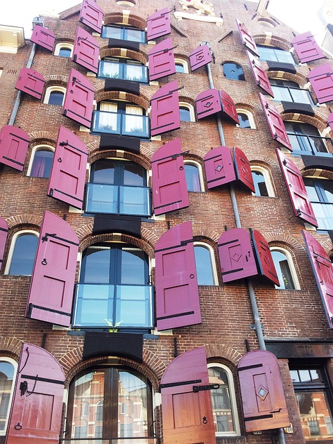 Free Windows Red photo and picture