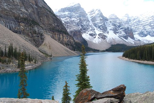 Free Banff Rockies photo and picture