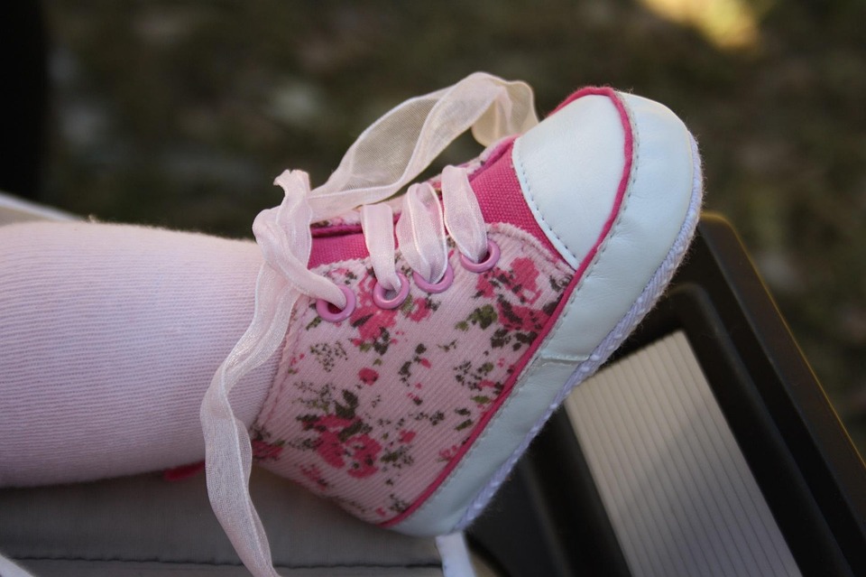 blisters on toddlers feet from shoes