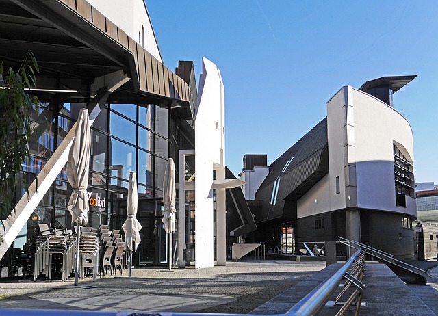 Free Architecture Modern photo and picture