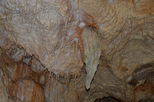 Free Water Drops Cave photo and picture