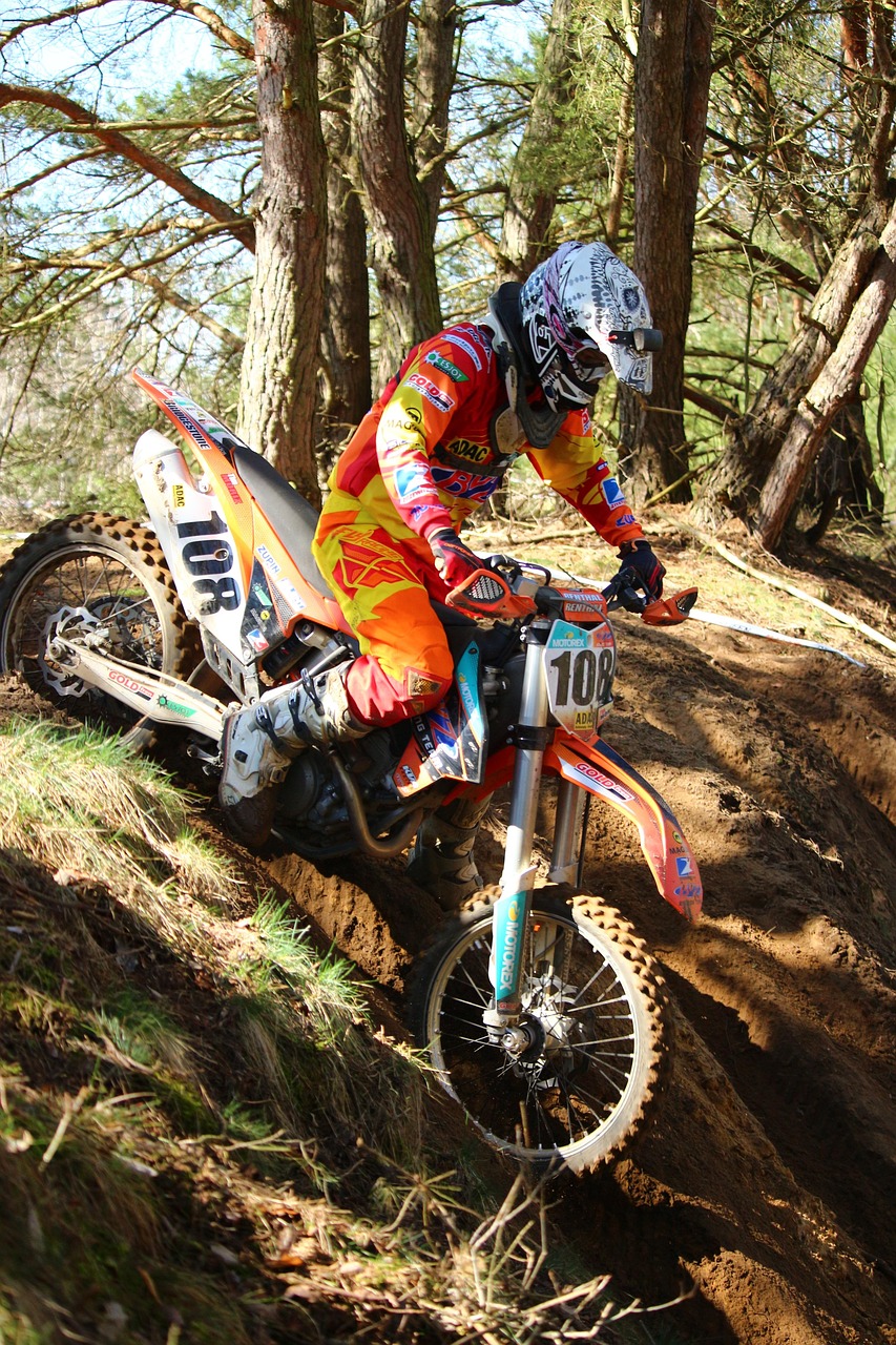 motocross-enduro-moto-photo-gratuite-sur-pixabay-pixabay