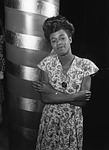 sarah vaughan, portrait, jazz singer