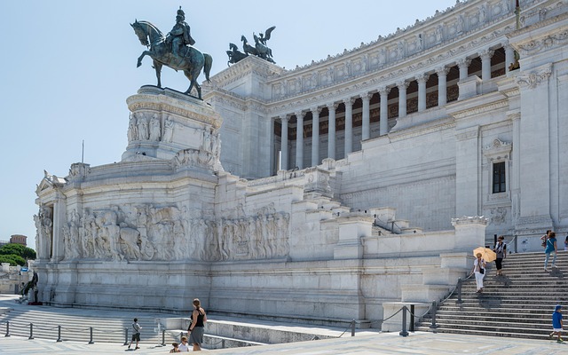 Free Rome Vittoriano photo and picture