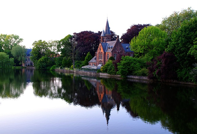 Free Bruges Lake photo and picture