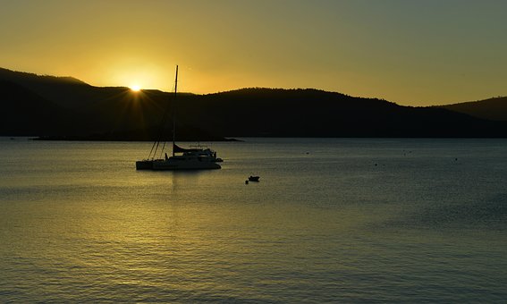 Airlie Beach 15 Stunning Beaches around Australia to Explore in 202