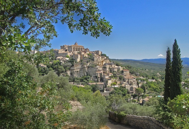 Free Sault Provence photo and picture