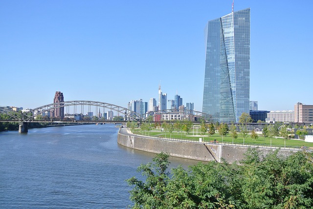 Free Frankfurt Skyline photo and picture