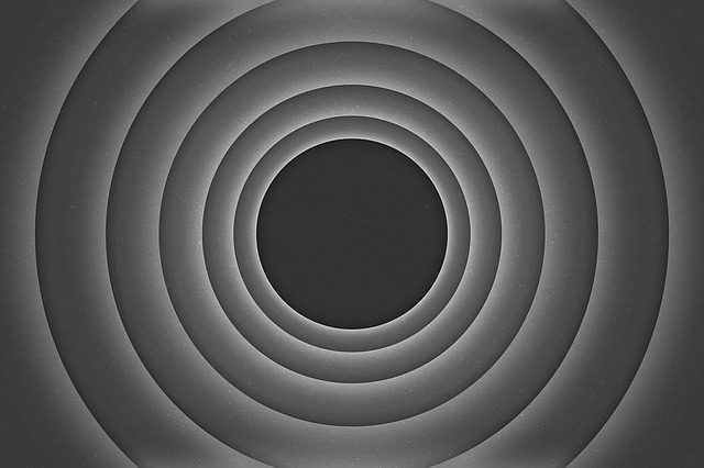 Free circles retro bullseye illustration
