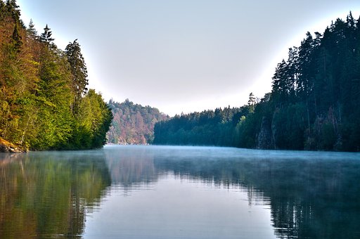 Free Contrast River photo and picture