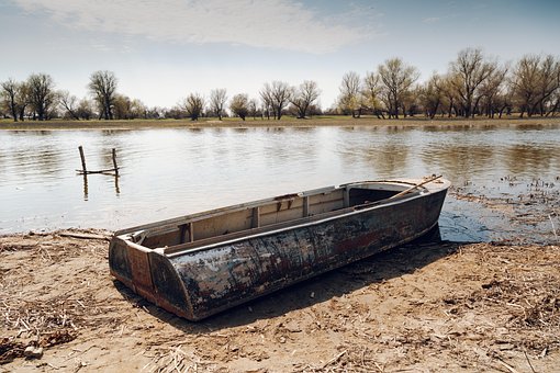 Free Boat Beach photo and picture
