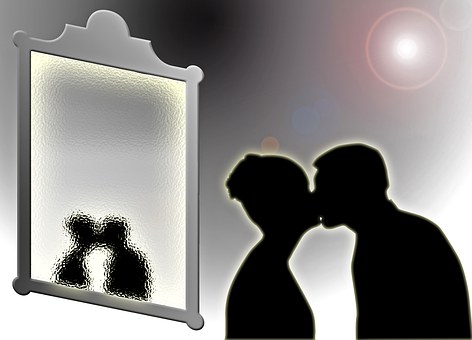 Free Love Kiss illustration and picture