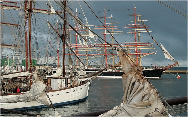 Free Boat Brest 2012 photo and picture
