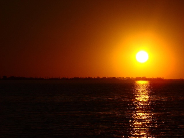 Free Sunset Chascomús photo and picture