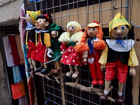 Free Puppet Wood photo and picture