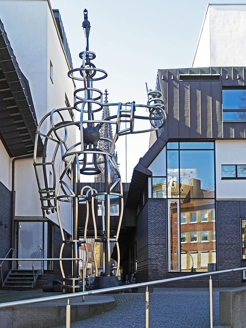 Free Architecture Sculpture photo and picture