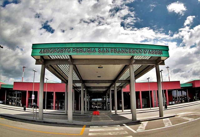 Flughafen, Flughafen San Francesco