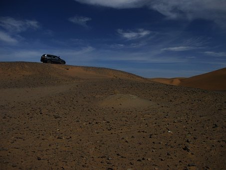 Free Desert Car photo and picture