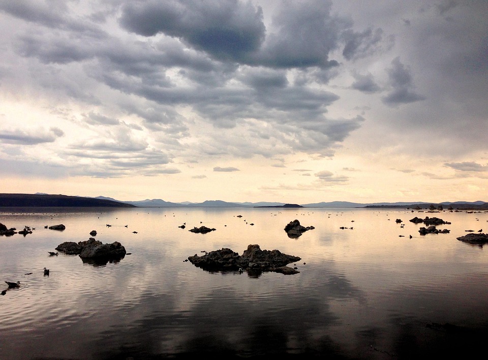 Lago, Reflexión, Lago Mono, Nubes, Naturaleza, Paisaje
