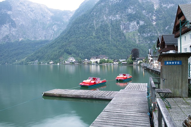 Free Hallstatt Austria photo and picture