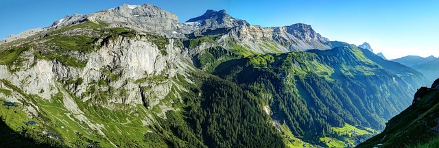 Switzerland, mountains, nature and landscape — photo by xuuxuu