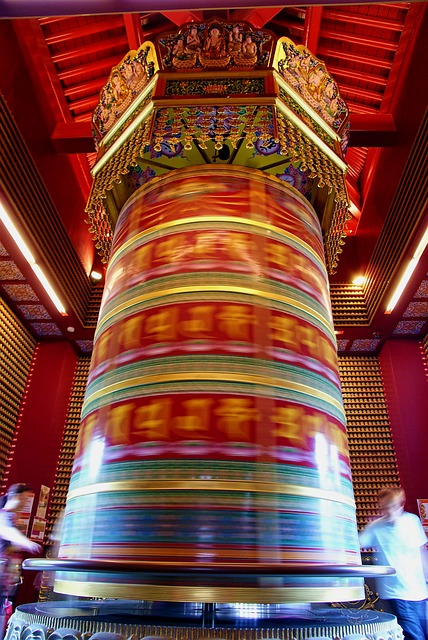 Free Singapore Budha Tooth Relic Temple photo and picture