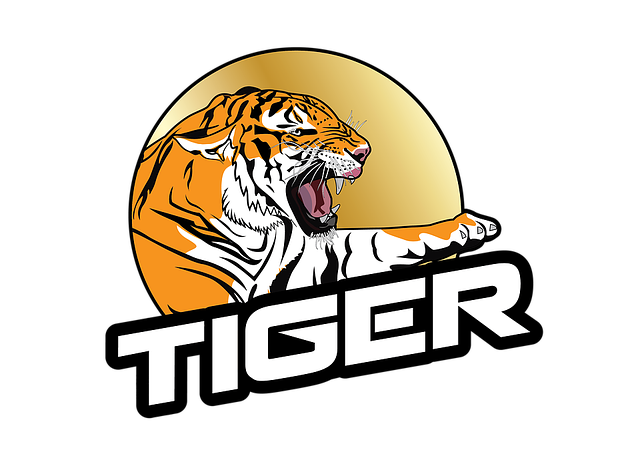 Free tiger roaring right illustration