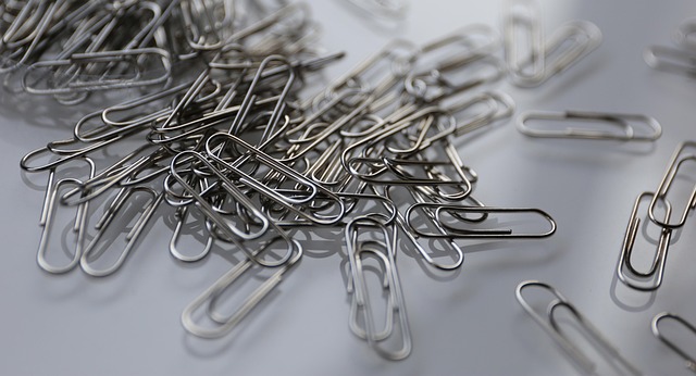 Free Paper Clip Stationery photo and picture