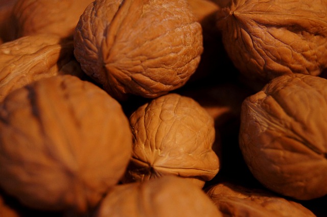 Fruta, Nueces, Nuez, Comida, De Madera