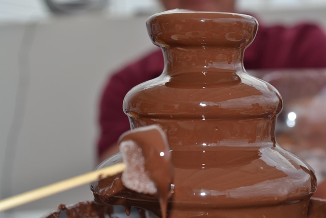 dessert, food, glaze, sweet, chocolate, liquid, fountain